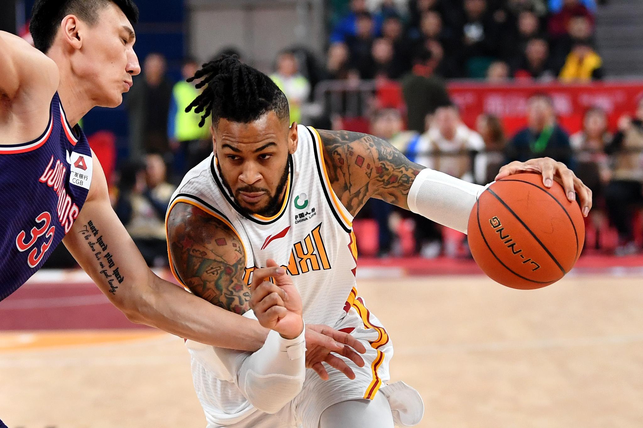 包含广州队内部会议纪要流出：加时末段内部沟通；CBA常规赛使命明确；球探报告显示潜力的词条-爱游戏ayx首页登录