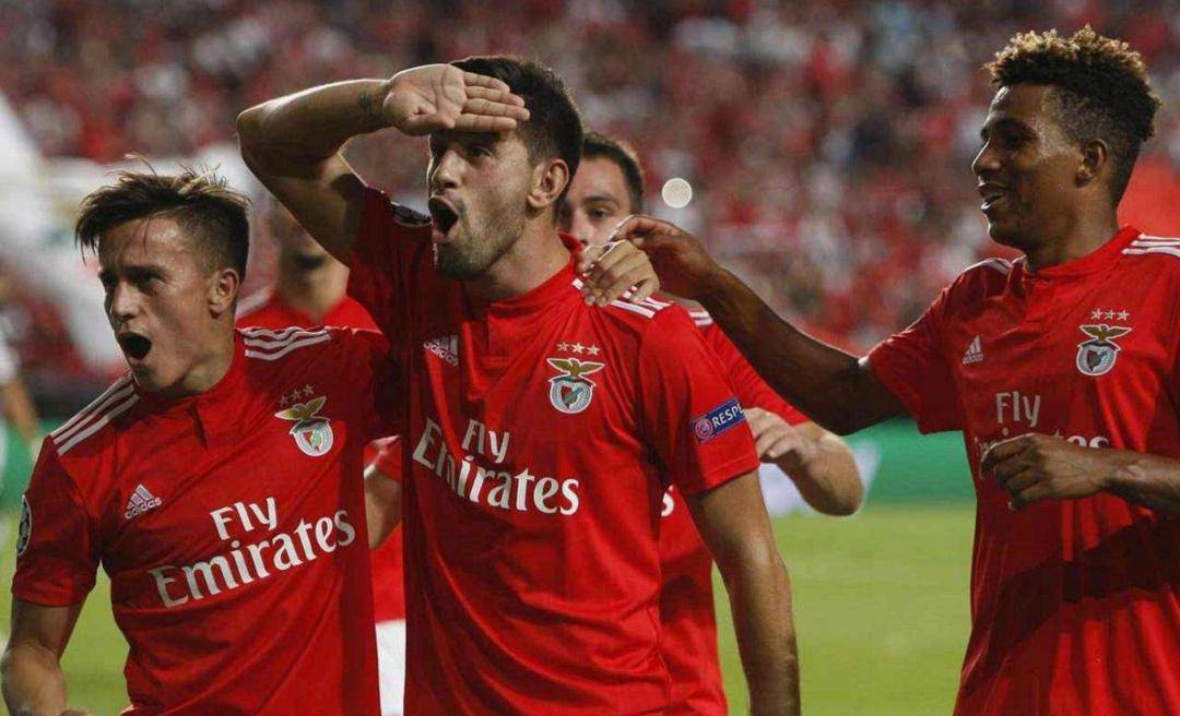 关于赛前葡超传出新动向,塞维利亚内部沟通,管理层表态——赛场秩序良好,纪律约束更严格的信息-爱游戏ayx在线登录