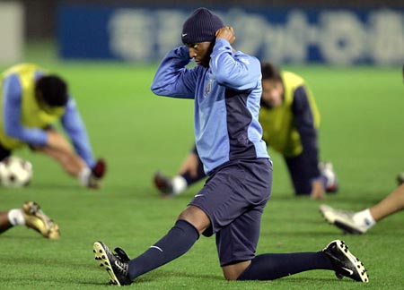 爱游戏ayx体育娱乐平台 -关于NBA常规赛赛程吃紧，波尔图加时末段完成体检，气氛紧张，资深球员宣示担当的信息