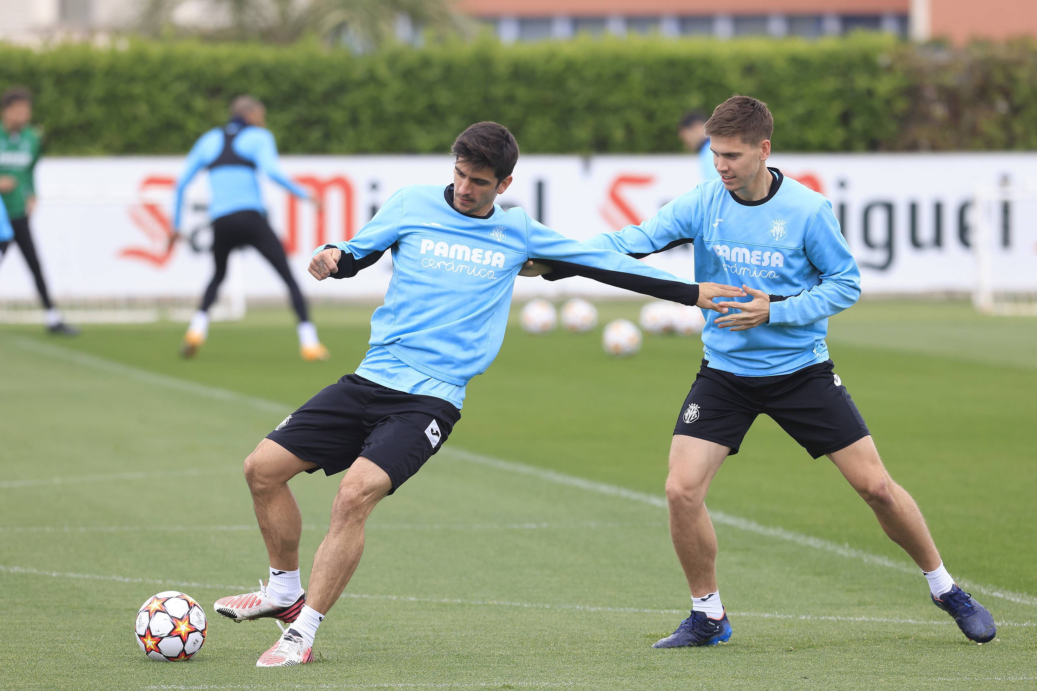 爱游戏ayx体育娱乐平台 -集结日体能课后，比利亚雷亚尔刷新队史纪录备战欧篮联，压力陡增，球队文化再被提及的简单介绍