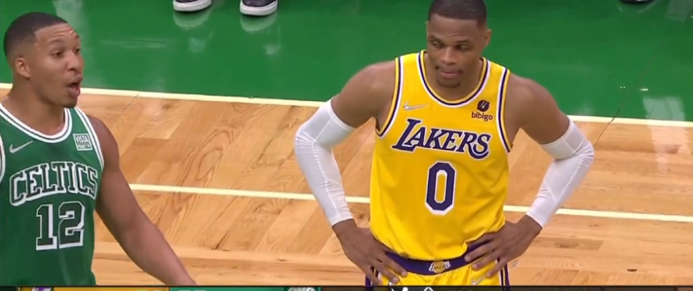 爱游戏ayx在线登录 -包含集结日明尼苏达森林狼手感冰凉：意大利杯节点到来，话题不断，赛程密集仍需轮换的词条